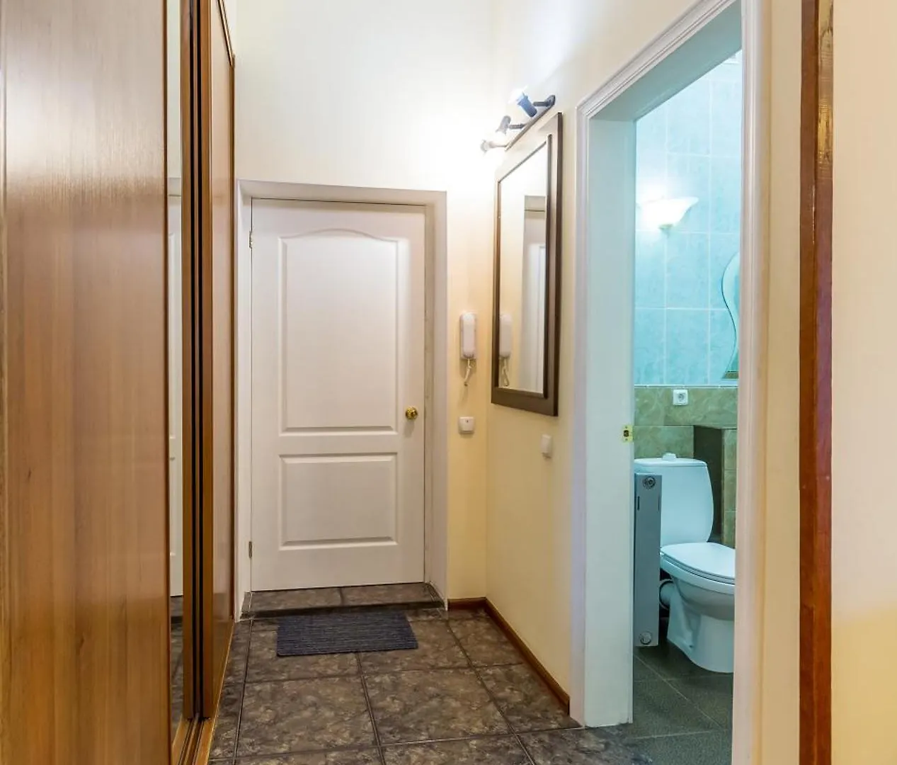 Central Apartments Palats Sportu Area Kyjev