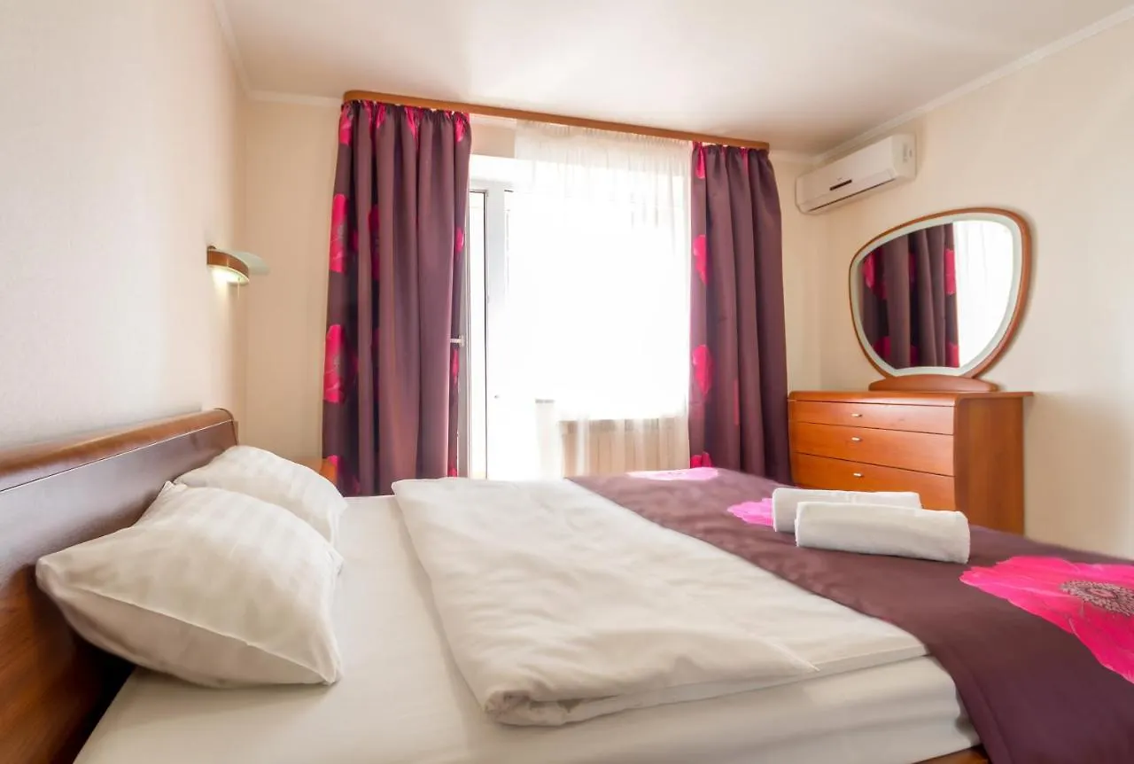Central Apartments Palats Sportu Area Kyiv