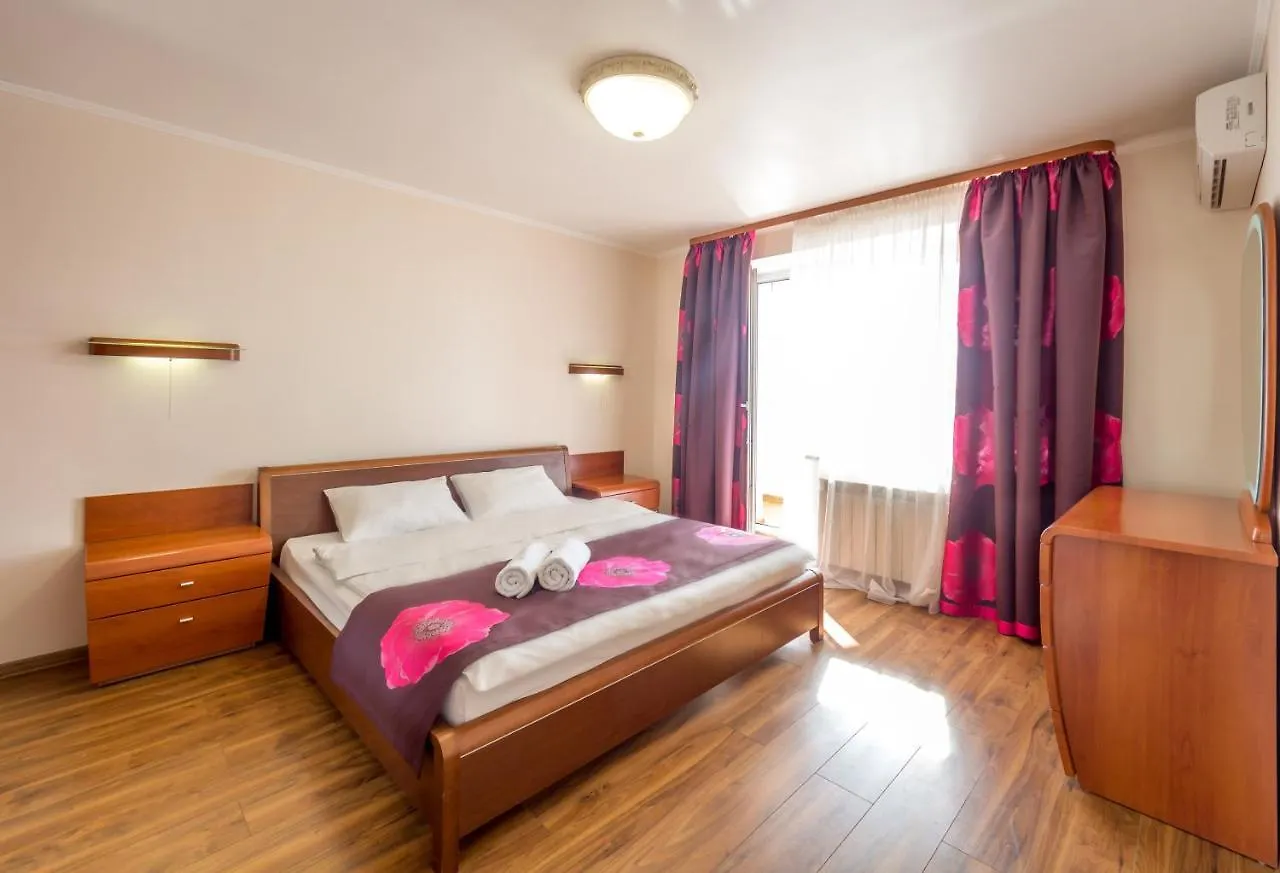 Central Apartments Palats Sportu Area Kyiv