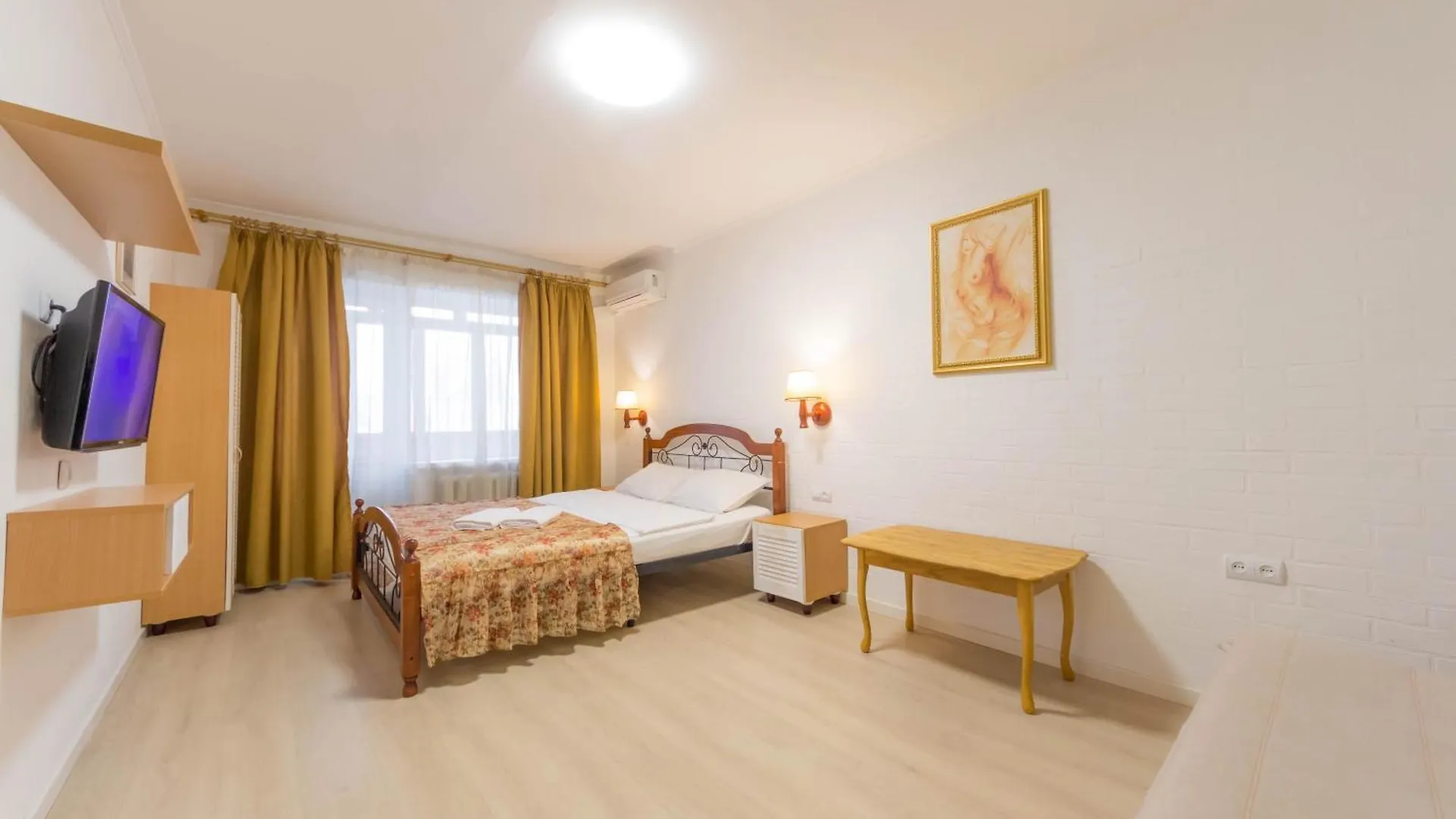 Central Apartments Palats Sportu Area Kyiv